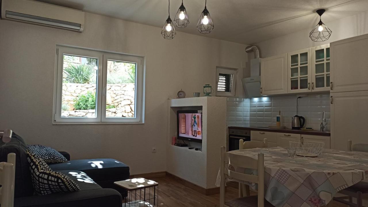 Apartments Zuzul - Trogir Ngoại thất bức ảnh