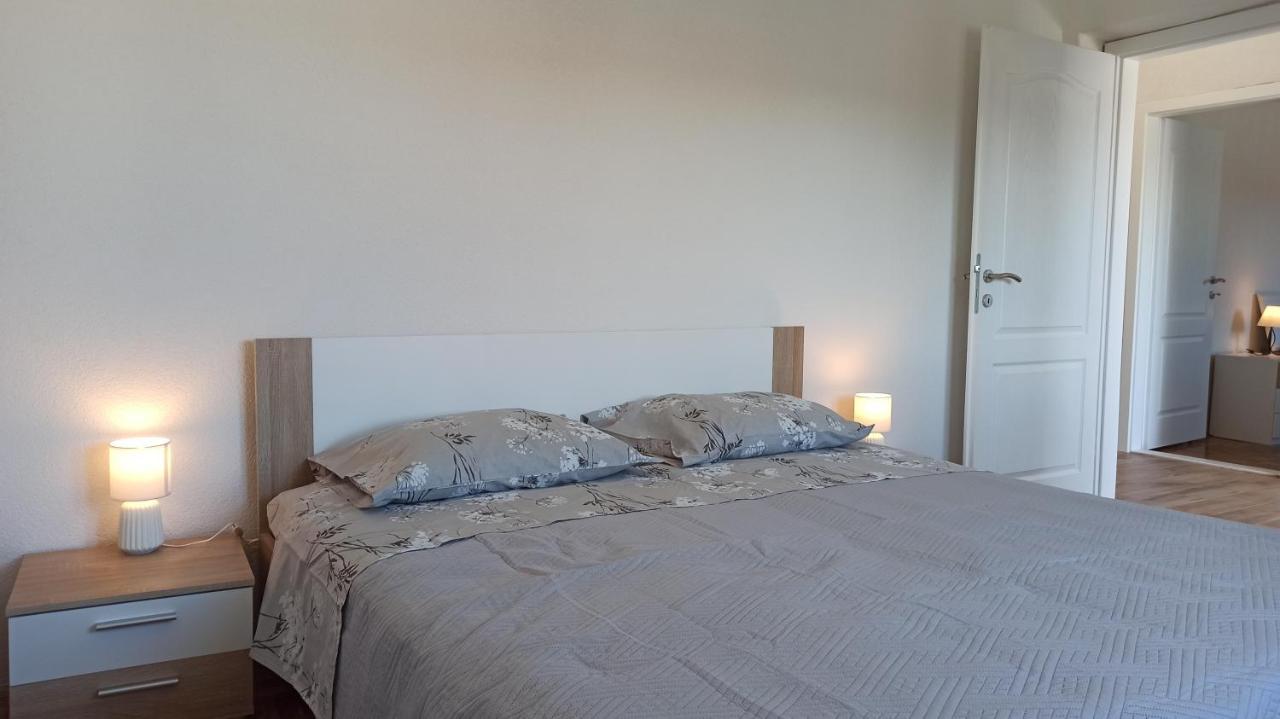 Apartments Zuzul - Trogir Ngoại thất bức ảnh