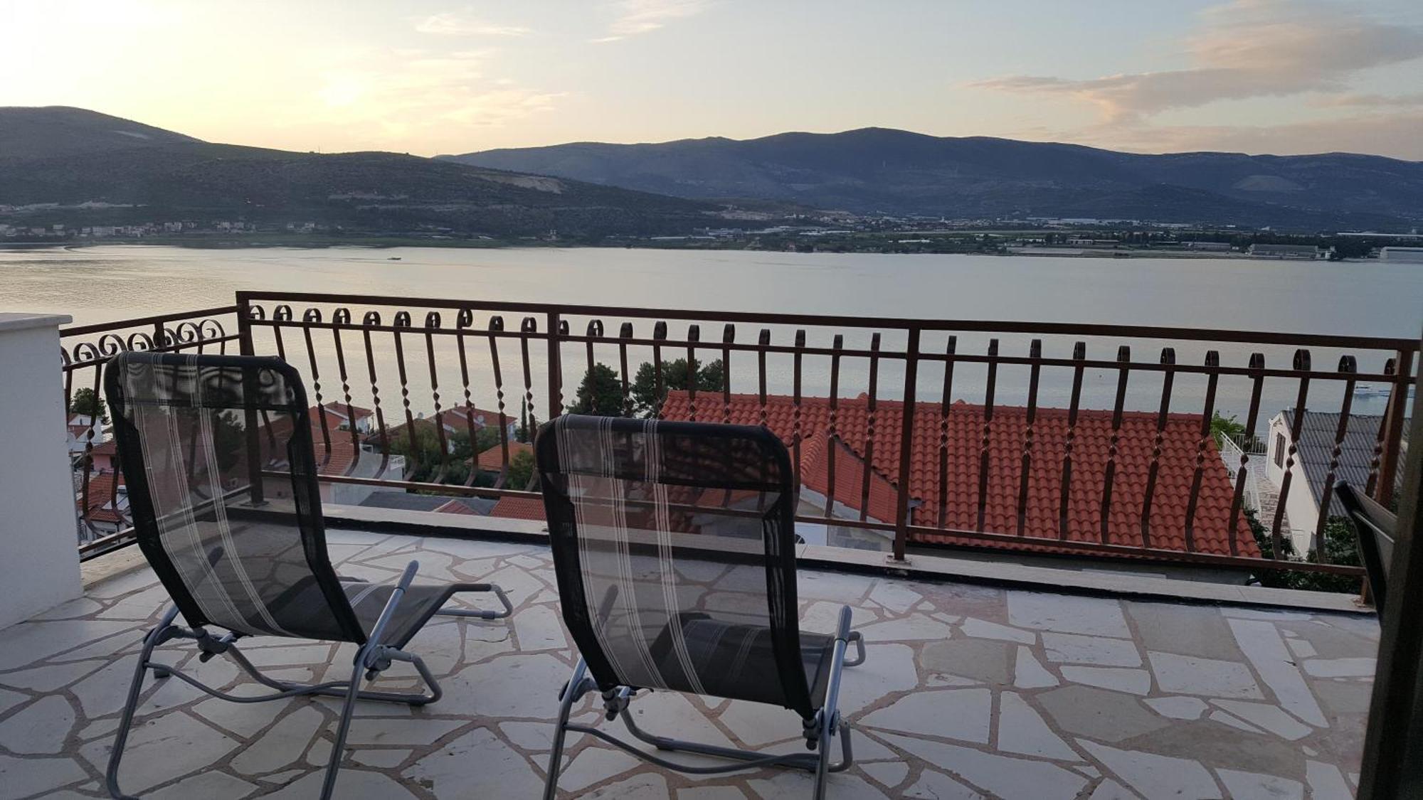 Apartments Zuzul - Trogir Phòng bức ảnh